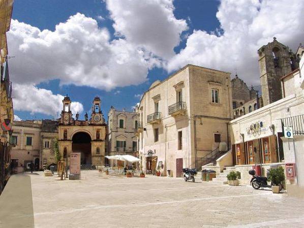 Piazza del Sedile e Tramonto